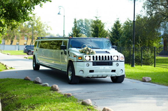 Лимузин Hummer H2 